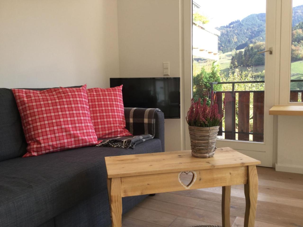 Erikas Haus Leilighet Münstertal Eksteriør bilde
